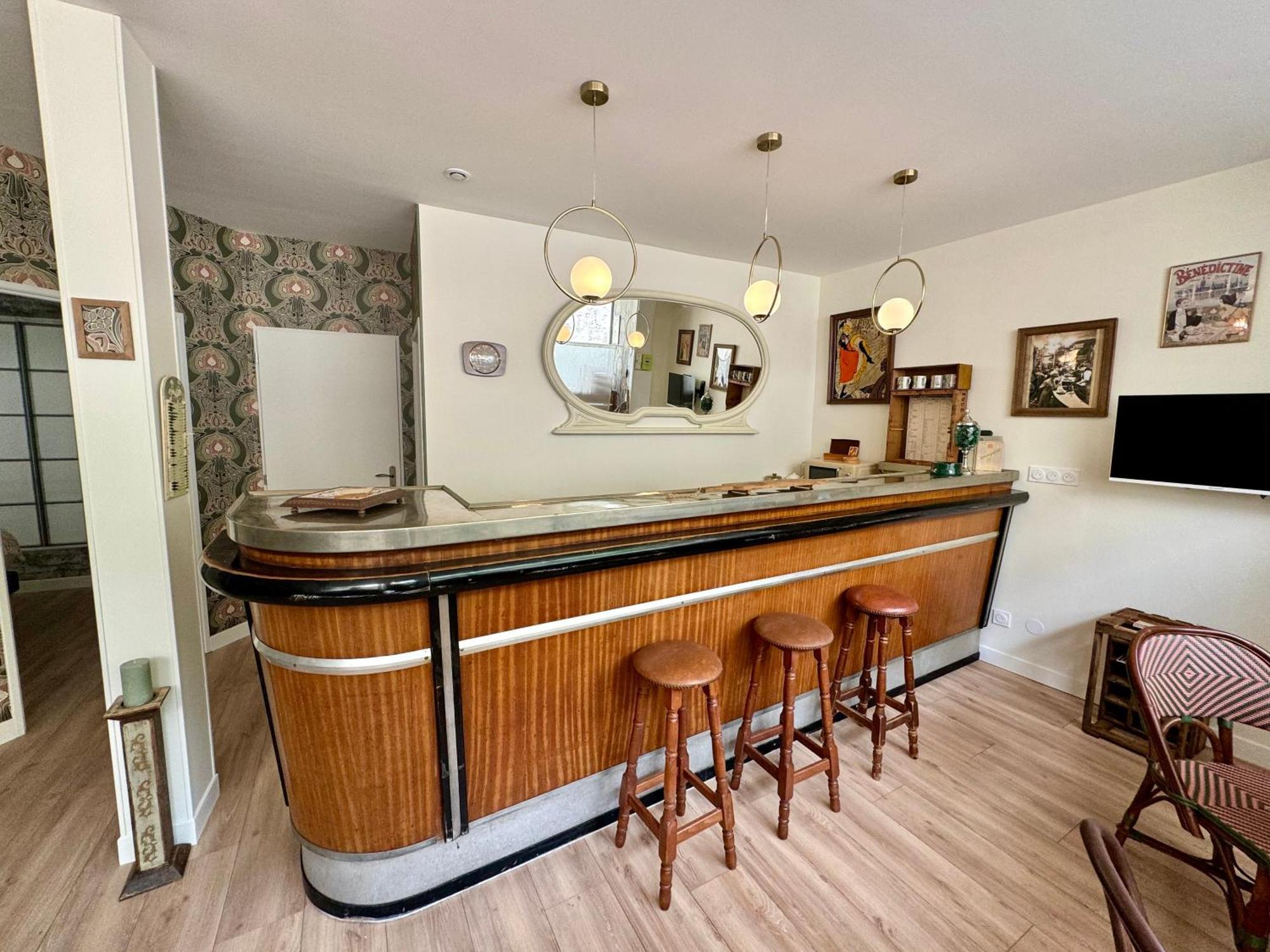 Apartment Le Grand Cafe, Centre Historique, Fibre, Ess, Rez-de-chaussee, Bedinshop